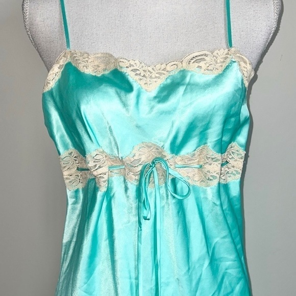 Victoria’s Secret Y2K Satin Slip Dress - Picture 2 of 4